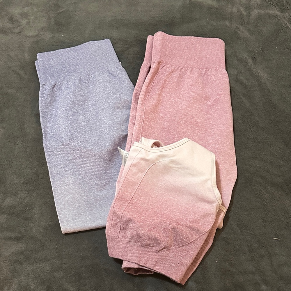 AYBL Pink Ombré workout set - Picture 6 of 6